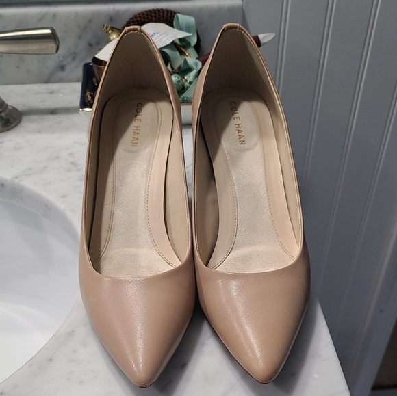 Cole Haan Tan/Nude Women's Heels - Picture 2 of 3